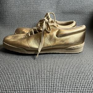 Propet Washable Walker Walking Shoe Womens 9M Gold Metallic Leather‎ Lace Up